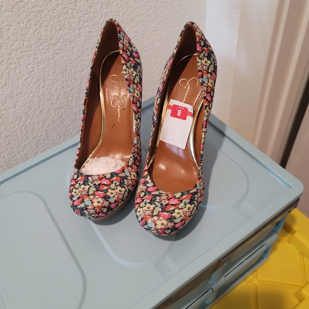 Shoes - Picture 3 of 3